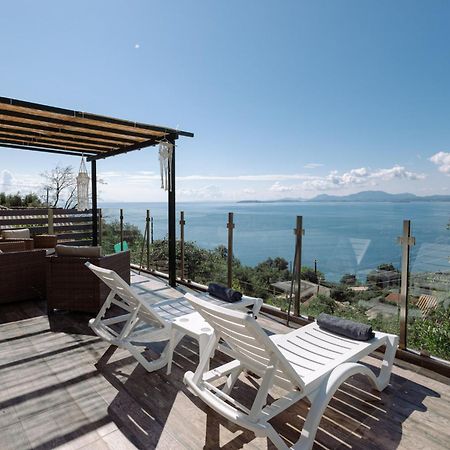 Villa The Greystone Seaview House By Konnect Nisaki  Exterior foto